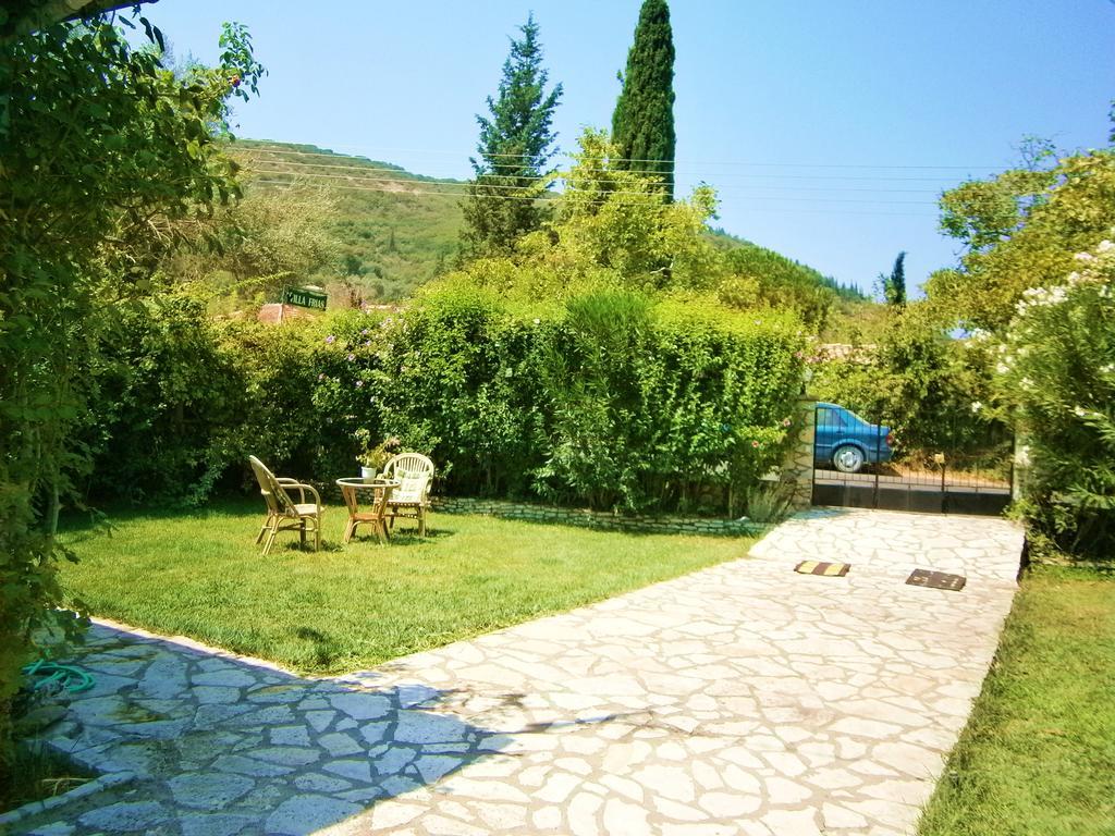 Villa Frias Asprogerakata Kamer foto