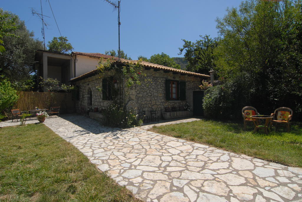 Villa Frias Asprogerakata Kamer foto
