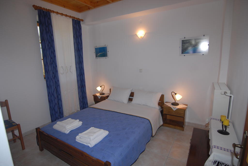 Villa Frias Asprogerakata Kamer foto