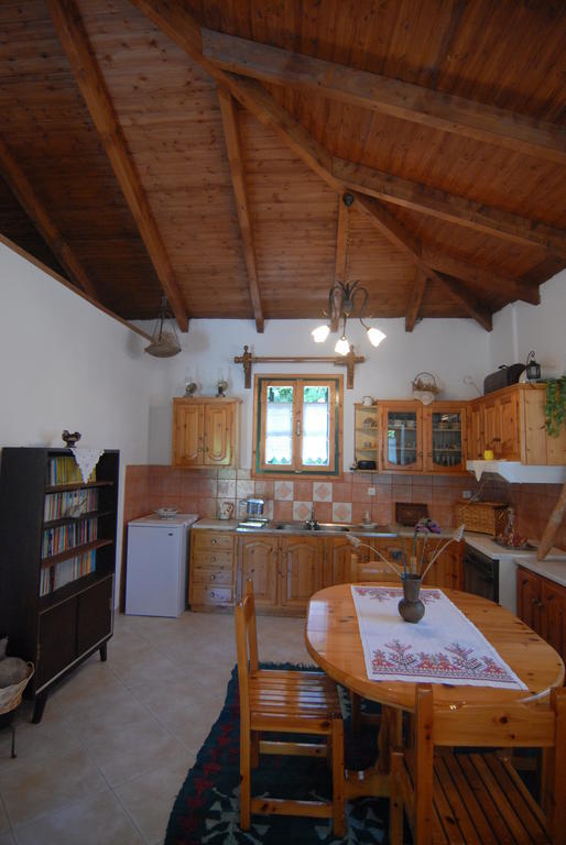 Villa Frias Asprogerakata Kamer foto